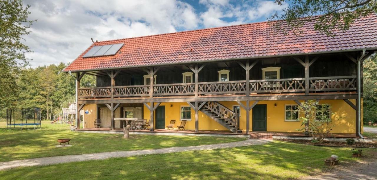 Adelinenhof - Ferienapartments, Fasten, Wellness & Gesundheit Burg  Exterior photo